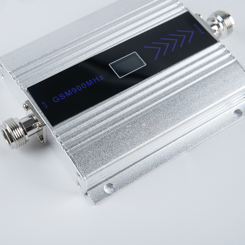 阿瓦提家用单频手机信号增强器100㎡